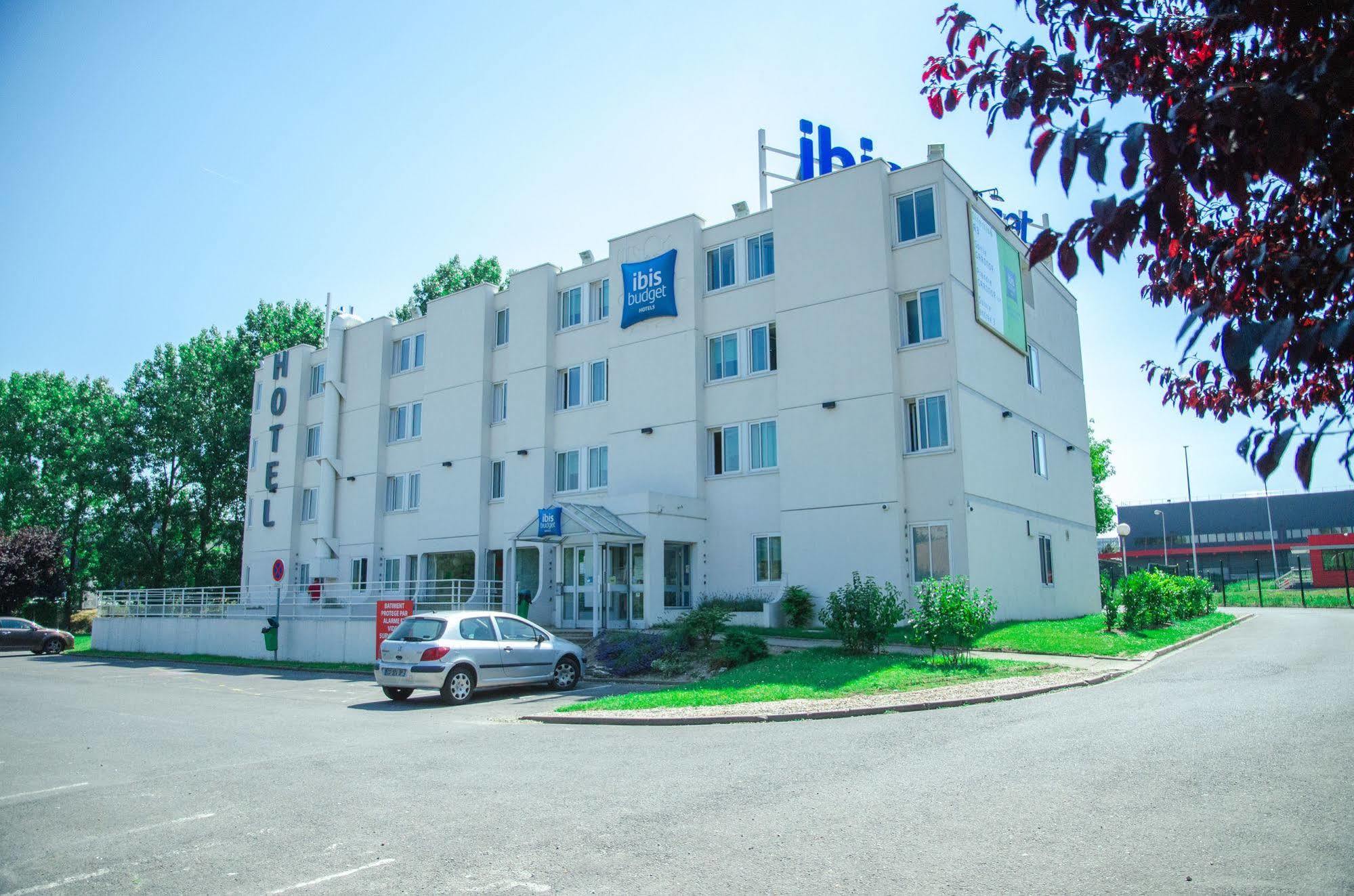 盖和纳巴黎勒布尔热机场宜必思快捷酒店 勒布朗-梅尼尔 外观 照片
